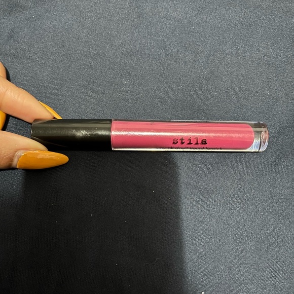 'STILA' Liquid Lipstick - Picture 1 of 2